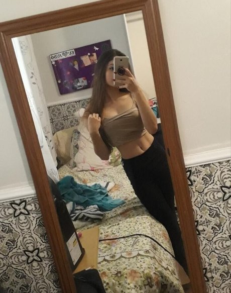 Ingrid Larissa star nude pics