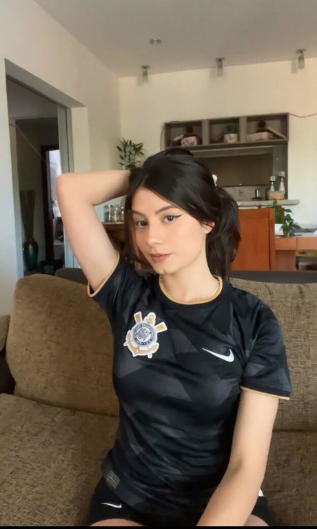 Ingrid Larissa pornstar erotic picture