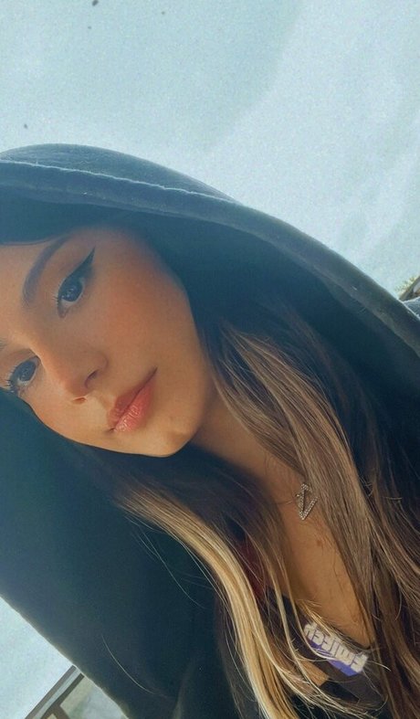 Ingrid Larissa Profile pic