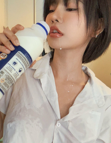 Sutasinee Nokia Sirirak art star image