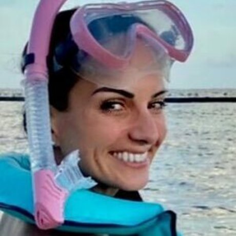 Alessandra James top model photo