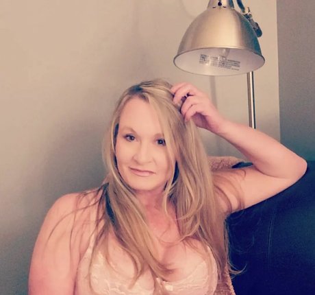 PerriPlays star porn pictures