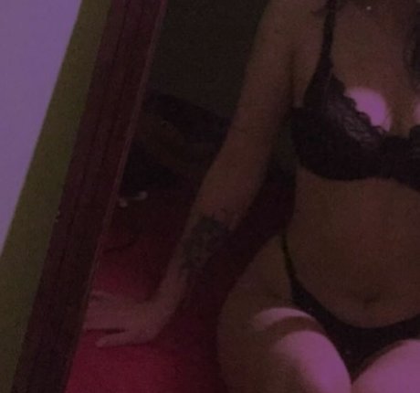 scarmoon22 nude model picture