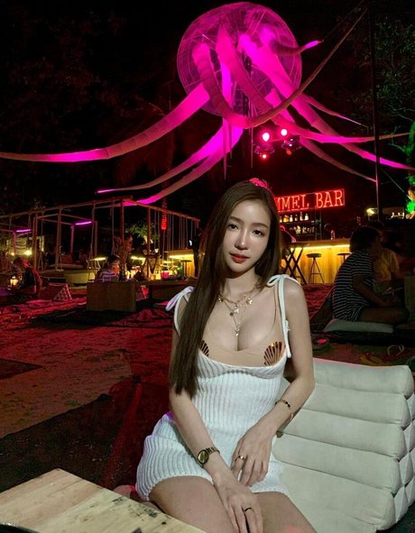 yoke chonthicha pornstar exclusive gallery