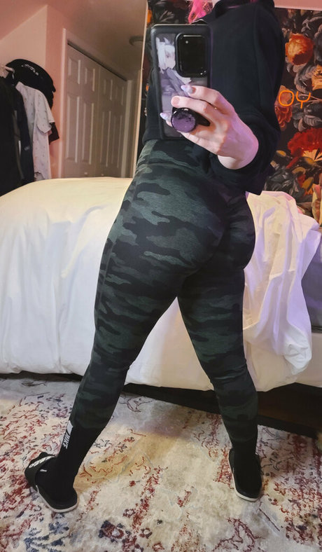 yokaioppai sexy pornstar picture