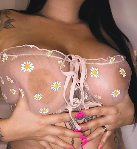 viptiffany star nude photo