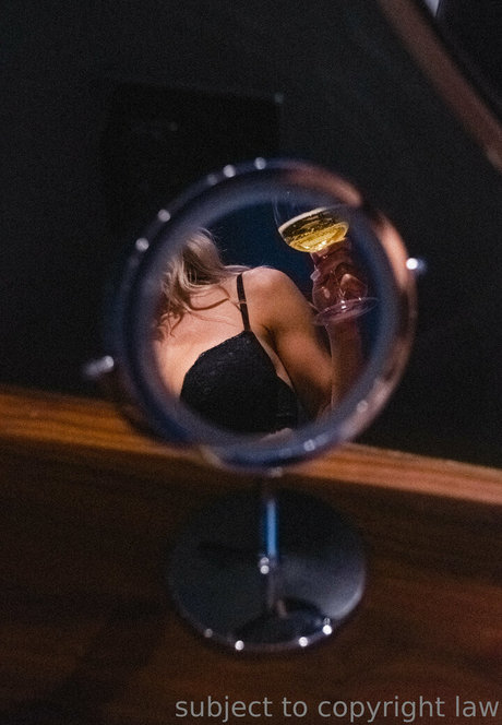 learninwithg nude model images