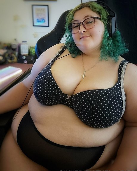 ladylilithbyrd high quality model picture