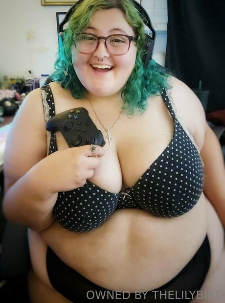 ladylilithbyrd model adult pic