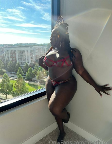 freethixen high quality pornstar pictures