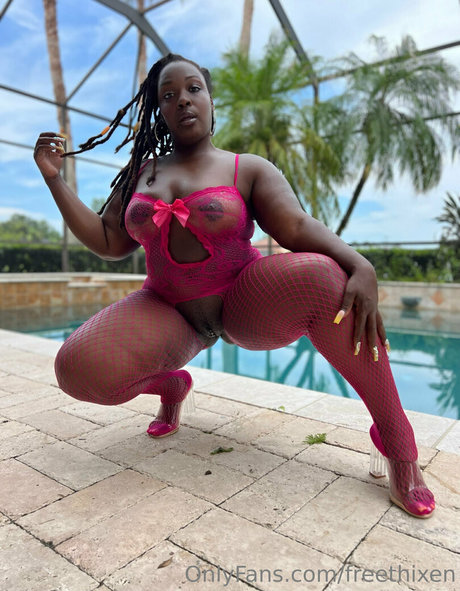 freethixen free star gallery