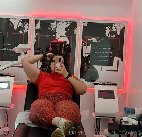 unluckyxfree star sexy galleries