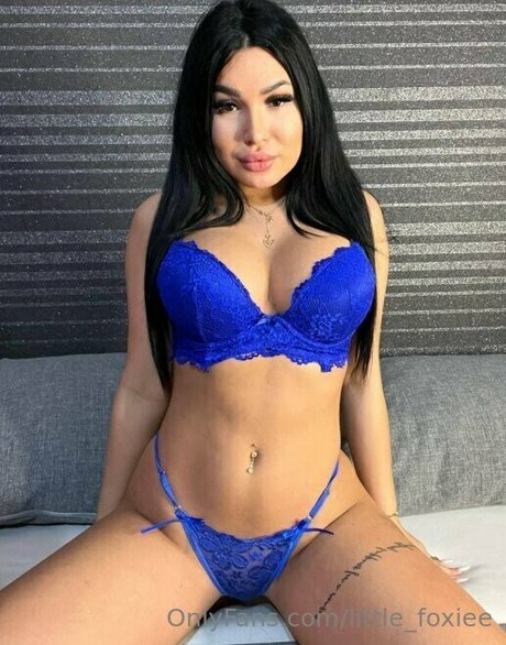 little foxiee pornstar hd photo