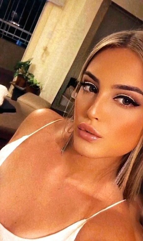 abby es model nude galleries