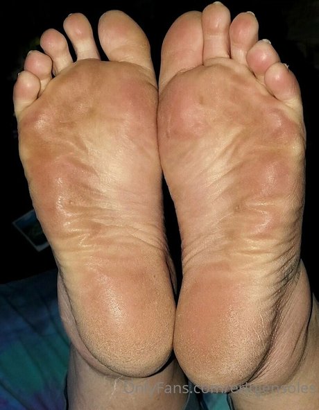 erinjensoles top star img