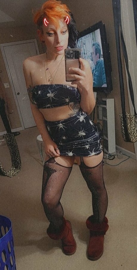 elvishly deviant13 pornographic model photo