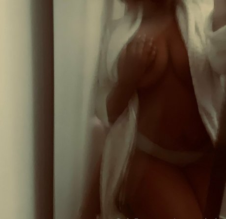 seannababe pornstar adult pic