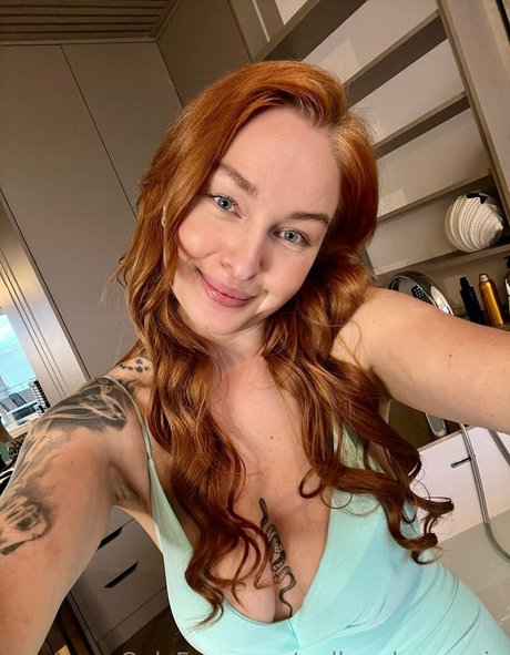 redheadragonvip model exclusive pictures
