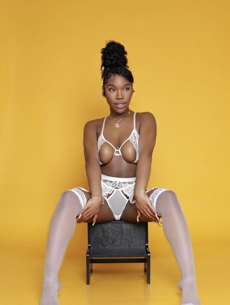 areiyami star art photos