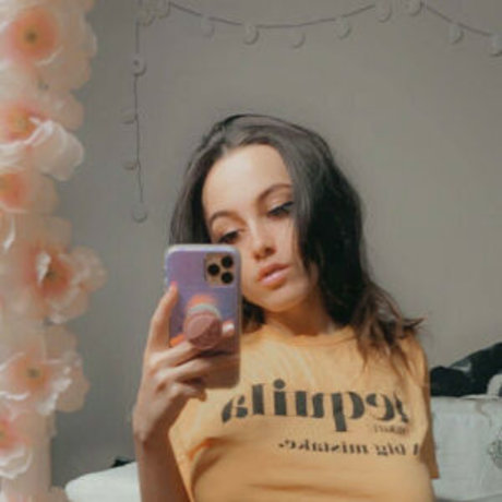 bambib00 nudes model image