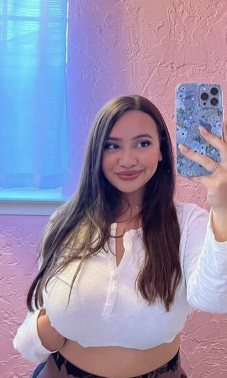 Ellie Johnston sex actress photo