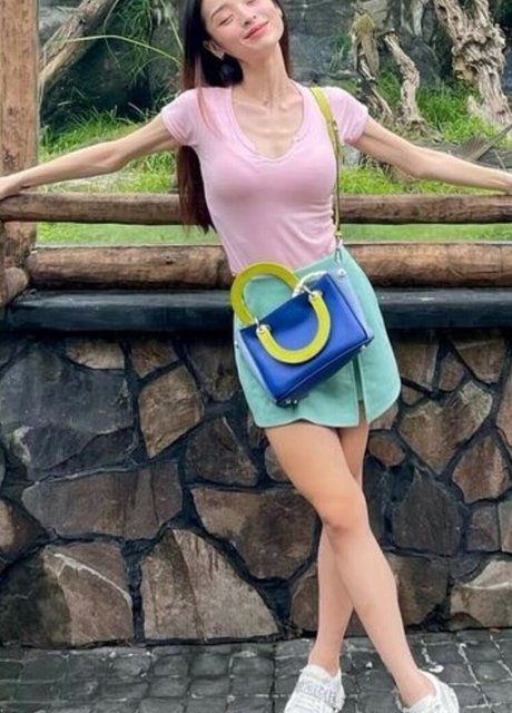 Nayoung Kim hd pornstar image