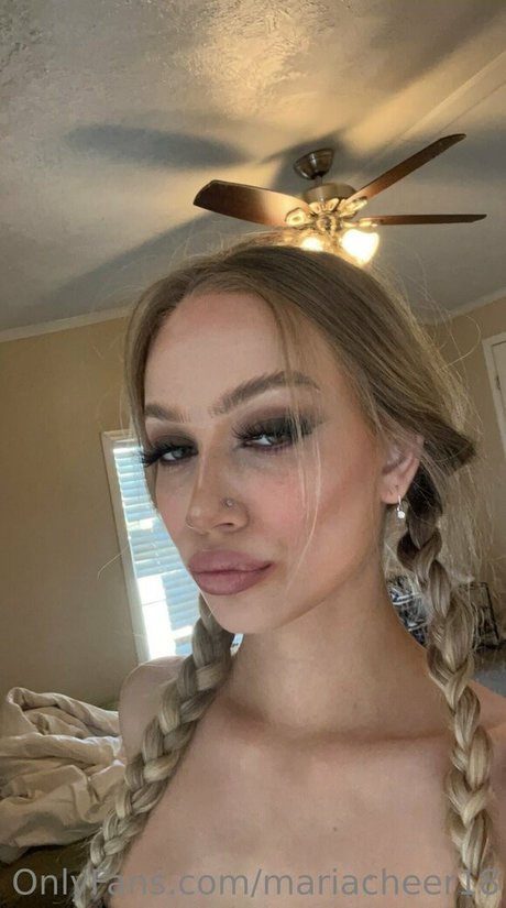 mariacheer18 model nudes picture