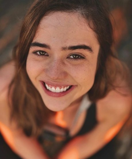 Bella Piero free actress pictures