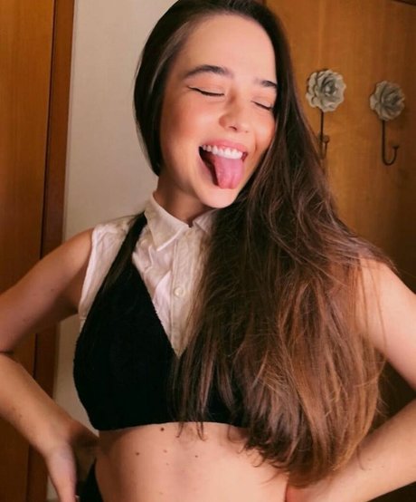 Bella Piero model high quality pics