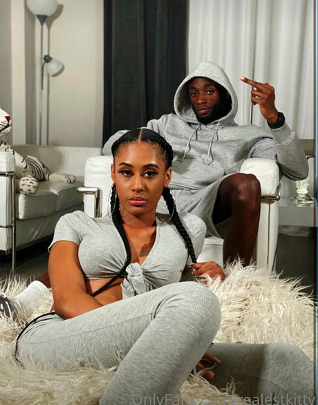 moorexxxclusive top star galleries