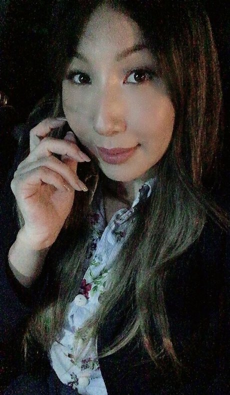 Yu Ferracini beautiful model galleries