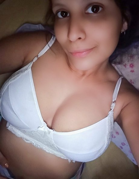 ladama22 naked pornstar gallery