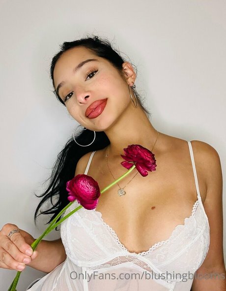 blushingblooms pretty pornstar photo