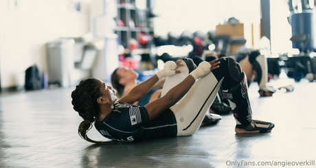 angieoverkill top actress archive