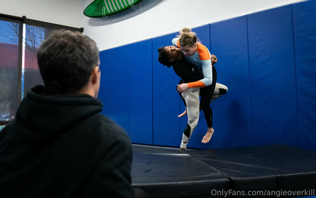 angieoverkill erotic star pics