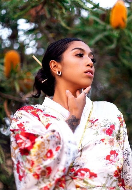 winniehoney best star pic