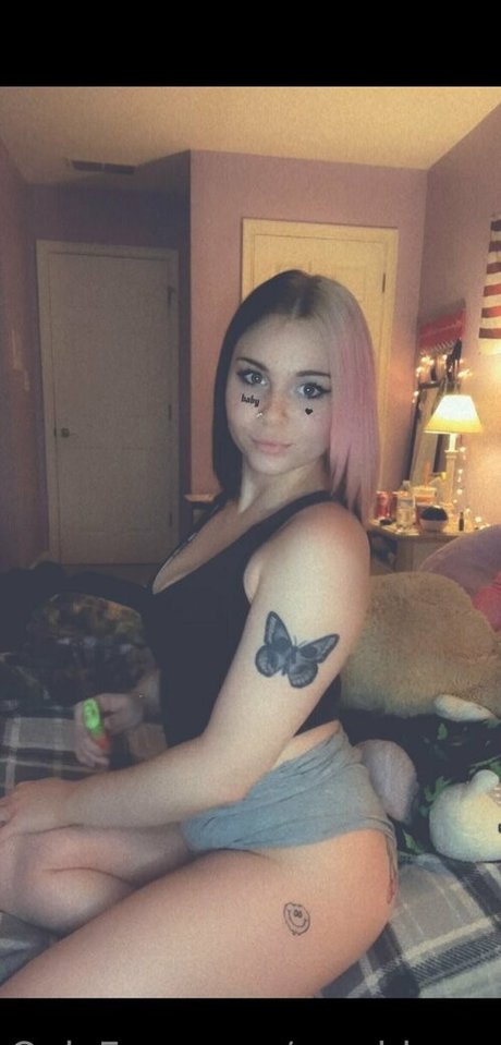 cambbyyy sex model pictures