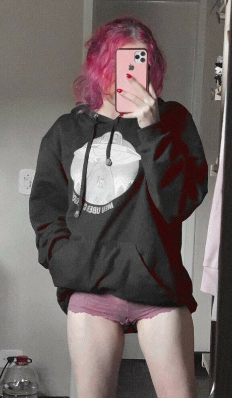 Luana Reinert model naked images