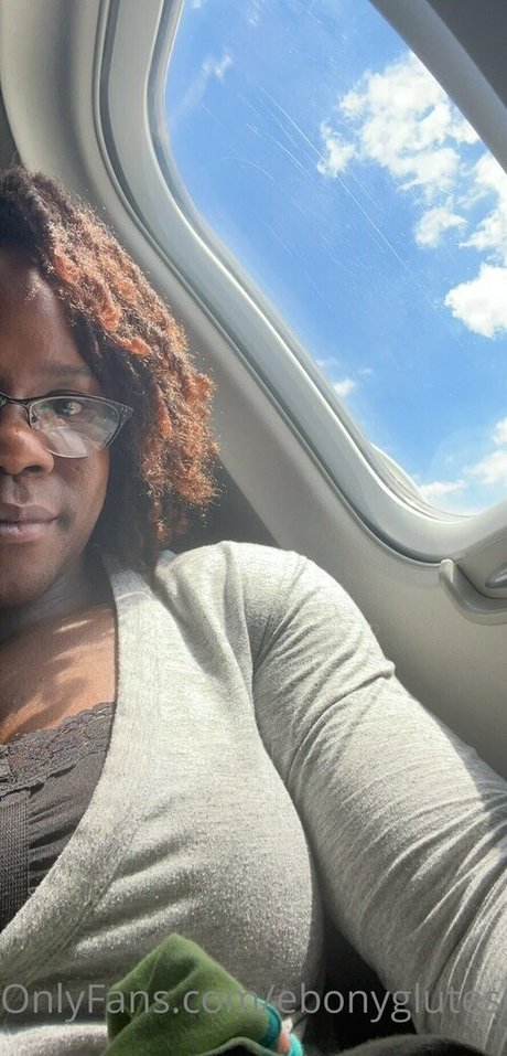 ebonyglutes01 beautiful pornstar pic