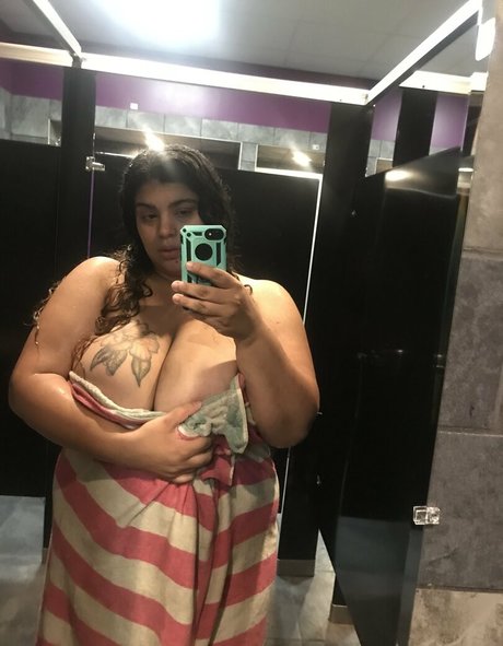 poundcake1908 star pretty pic