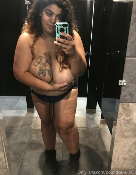 poundcake1908 adult actress galleries