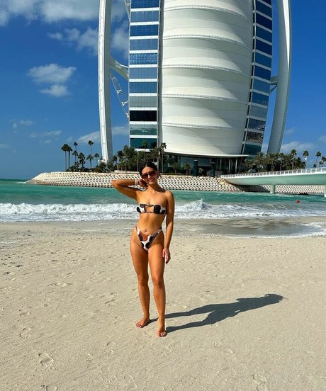 Brittany Carter model hot photos