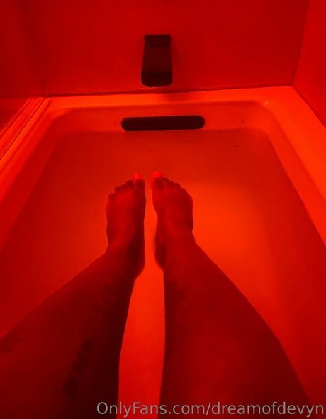 dreamofdevyn model nice pic