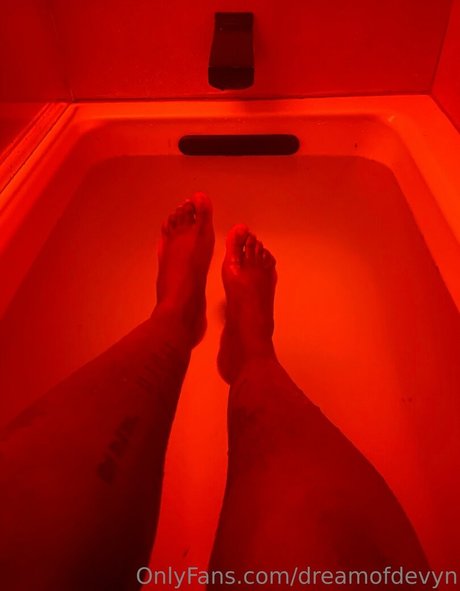 dreamofdevyn star top images