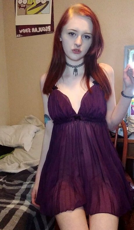 benz babe hd actress images