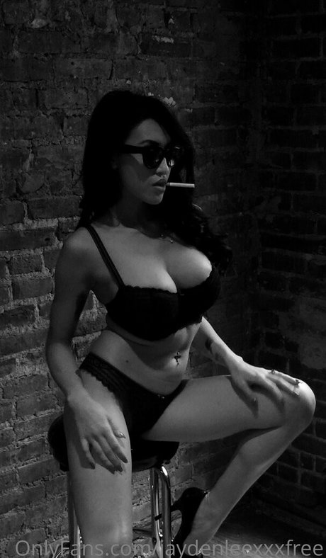 jaydenleefree model perfect pic