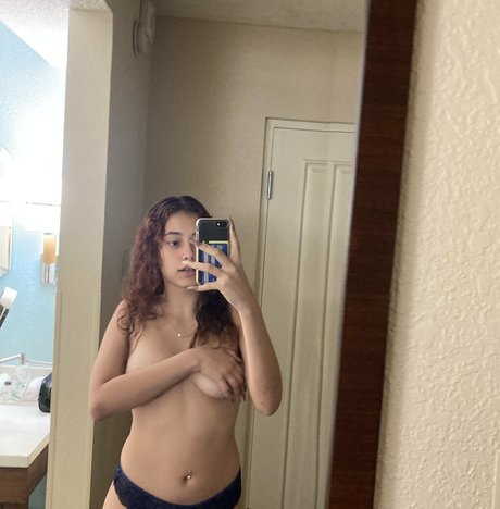 mollycreamss star pretty pictures