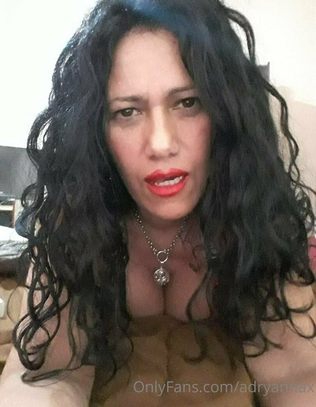 adryannax hot model photo
