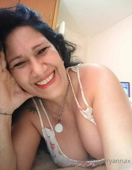 adryannax pornstar naked gallery