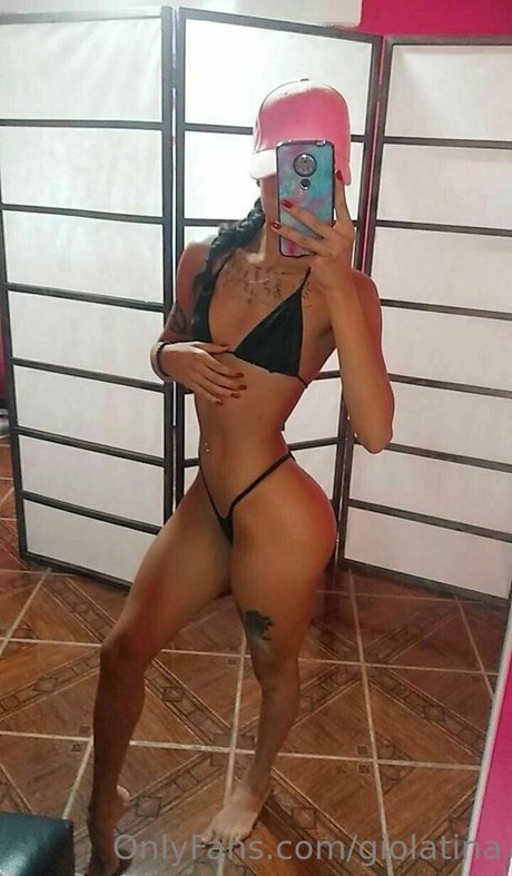 giolatina exclusive star image